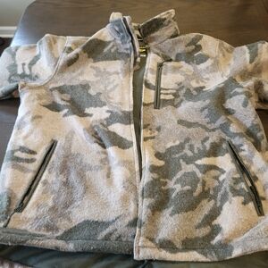 Cabelas 4most windsher  hunting clothing